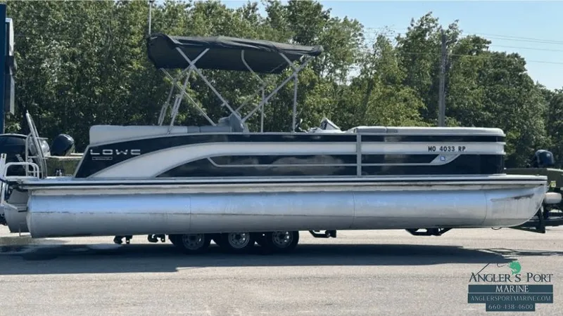 The Image of Lowe SS270 EXT Walk Thru 2022 - 1