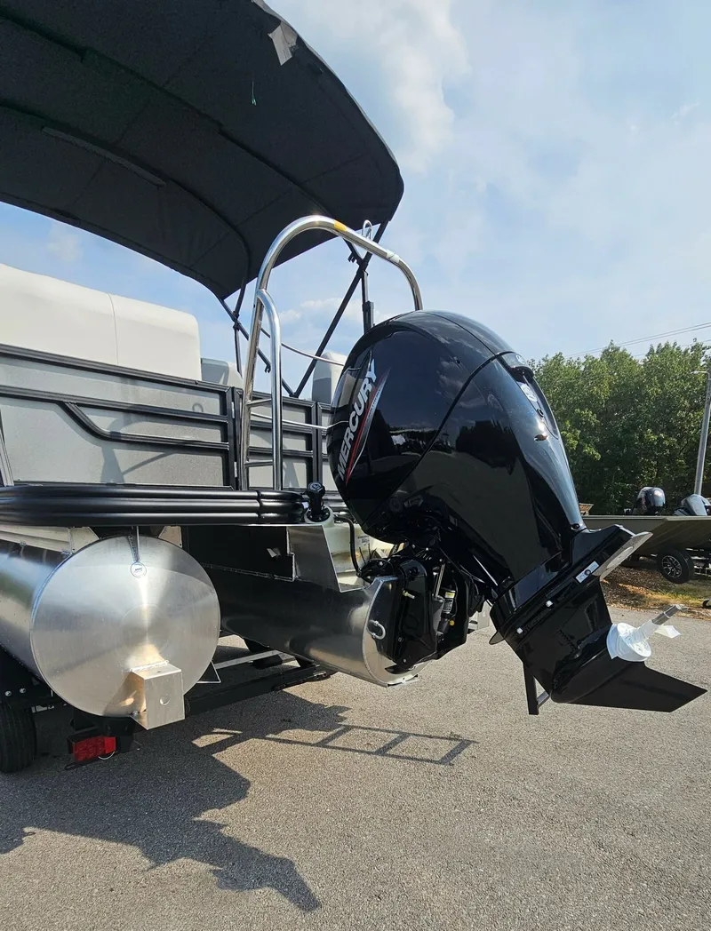 Slide: The Image of Lowe SS210 Walk-Thru 2025 - 18