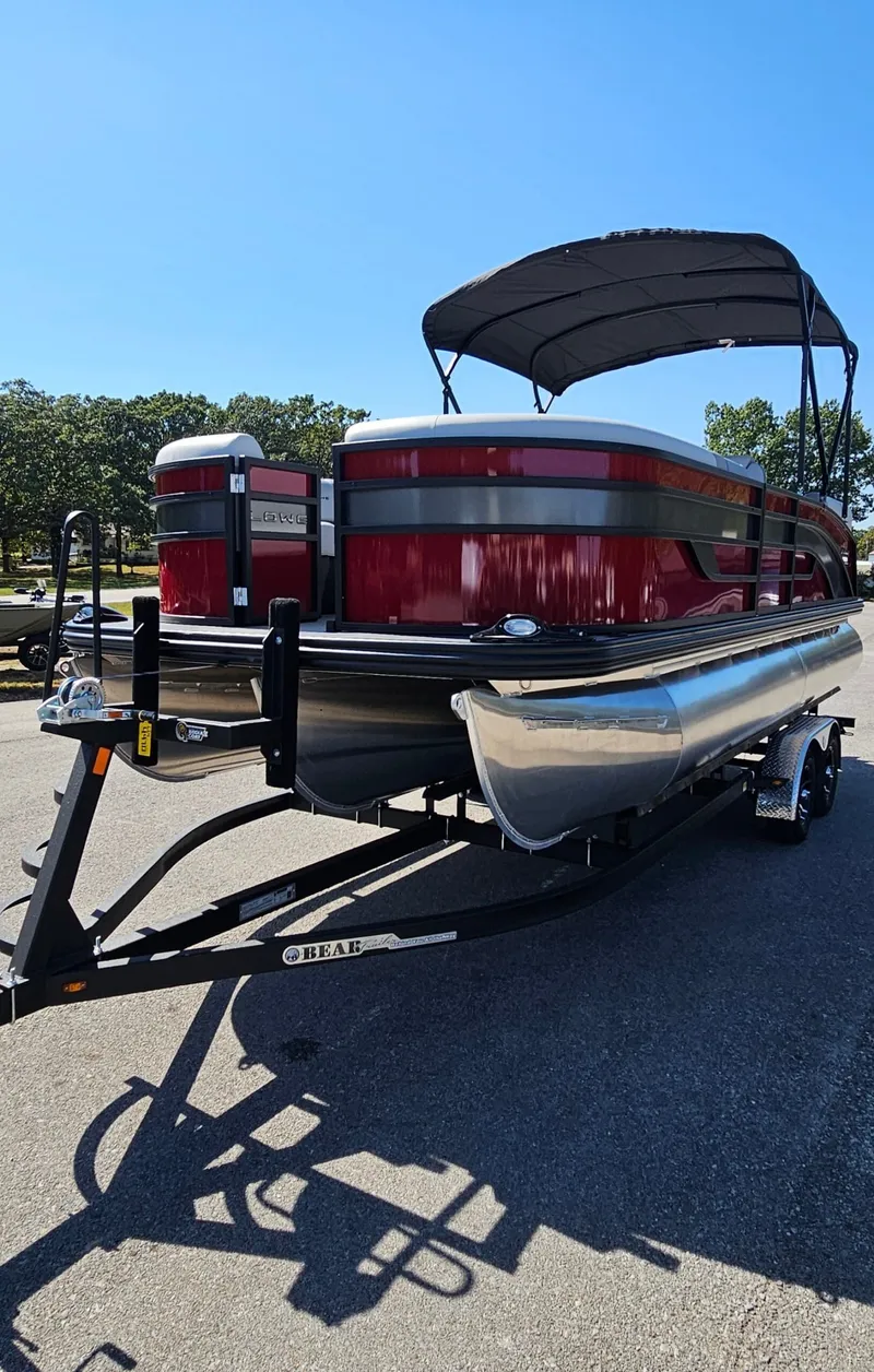 Slide: The Image of Lowe SS 210 WT 2025 - 14