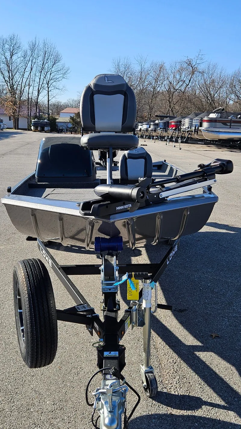 Slide: The Image of Lowe Skorpion 2025 - 14