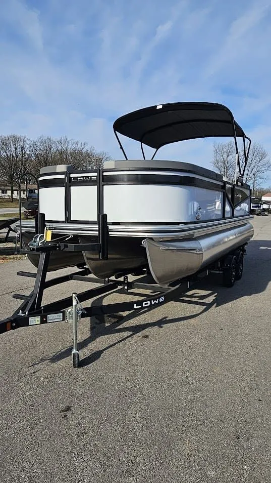 Slide: The Image of Lowe LS210 WT 2025 - 11