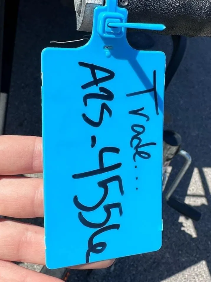 Slide: The Image of Lowe SS 210 WT 2021 - 11