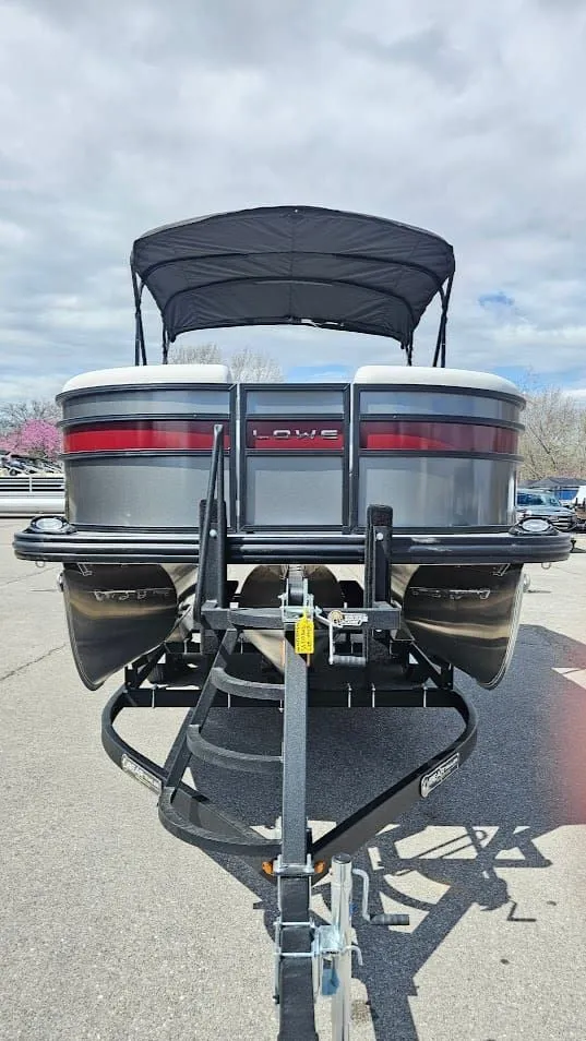 Slide: The Image of Lowe SS210 DH CL 2025 - 11