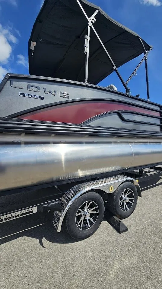 Slide: The Image of Lowe SS210 DH CL 2025 - 14