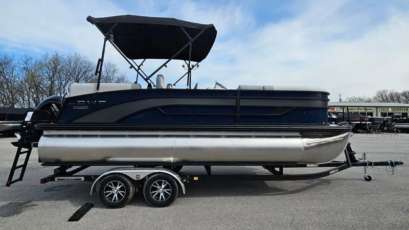 Slide: The Image of Lowe SS210 Walk-Thru 2025 - 4