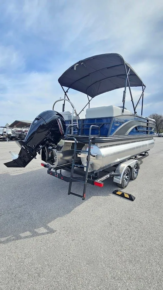 Slide: The Image of Lowe SS210 Walk-Thru 2025 - 8