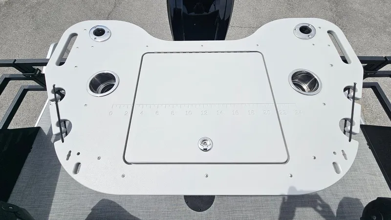 Slide: The Image of Lowe SF 214 Sport Fish 2025 - 20