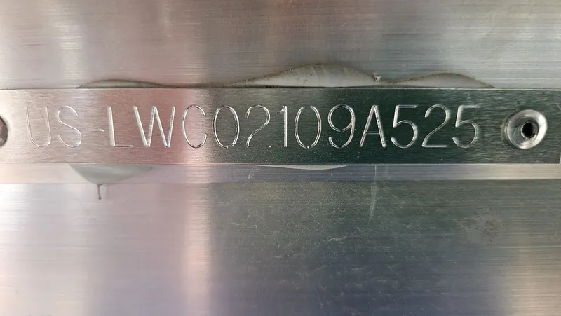 Slide: The Image of Lowe SF 214 Sport Fish 2025 - 3