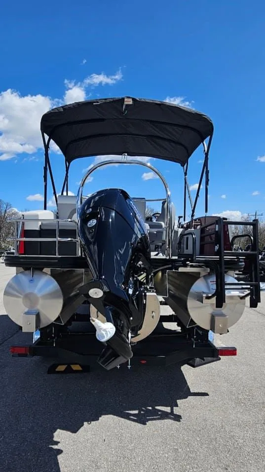 Slide: The Image of Lowe SS210 Walk-Thru 2025 - 7