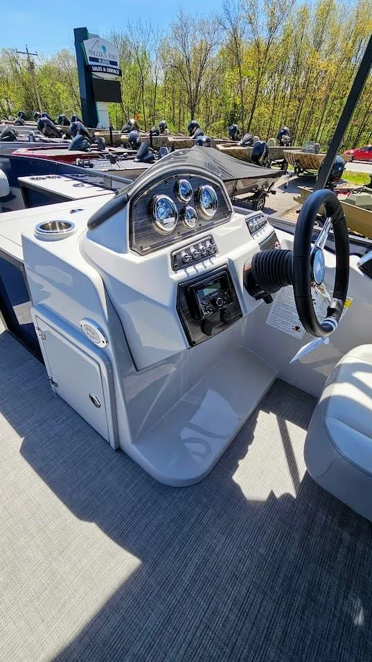 Slide: The Image of Lowe SF212 2025 - 20