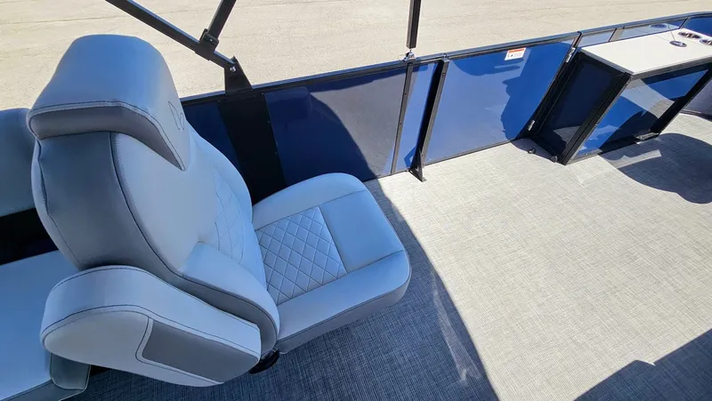 Slide: The Image of Lowe SF212 2025 - 24