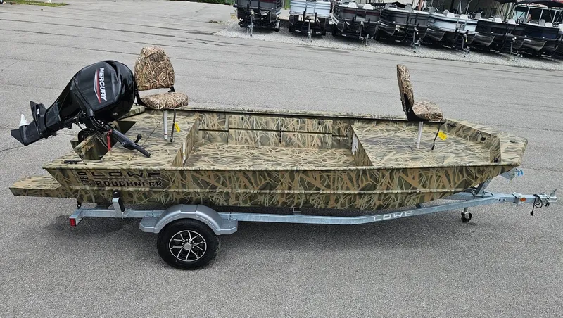 Slide: The Image of Lowe Roughneck 1760 2025 - 5