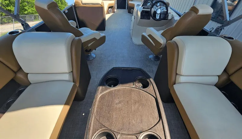 Slide: The Image of Lowe SSS270 EWT 2023 - 18