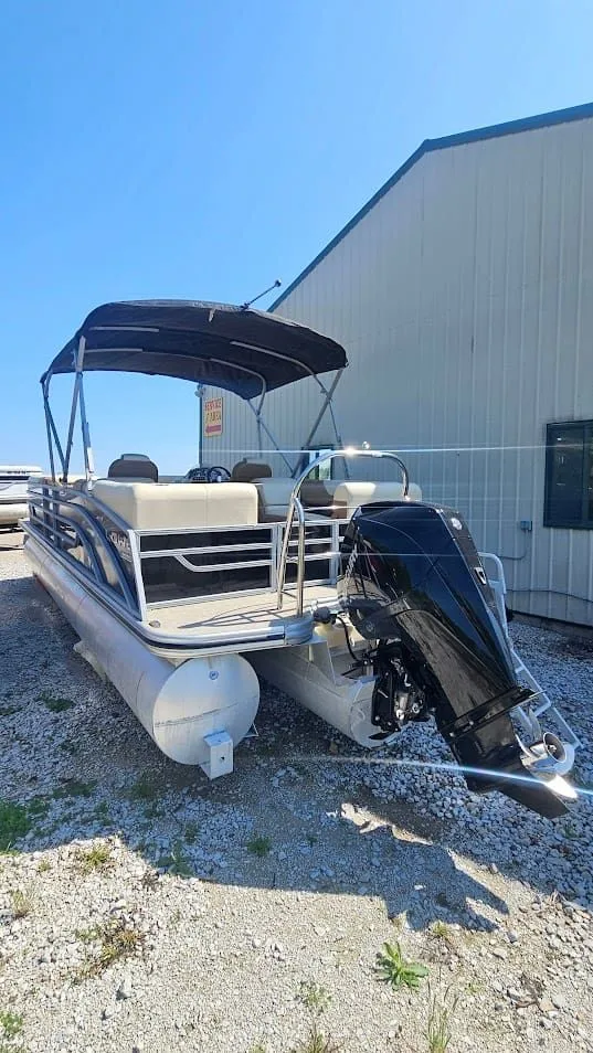 Slide: The Image of Lowe SSS270 EWT 2023 - 5