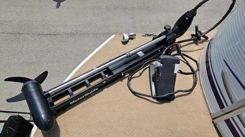 Slide: The Image of Sundancer 260 Majestic 2001 - 20