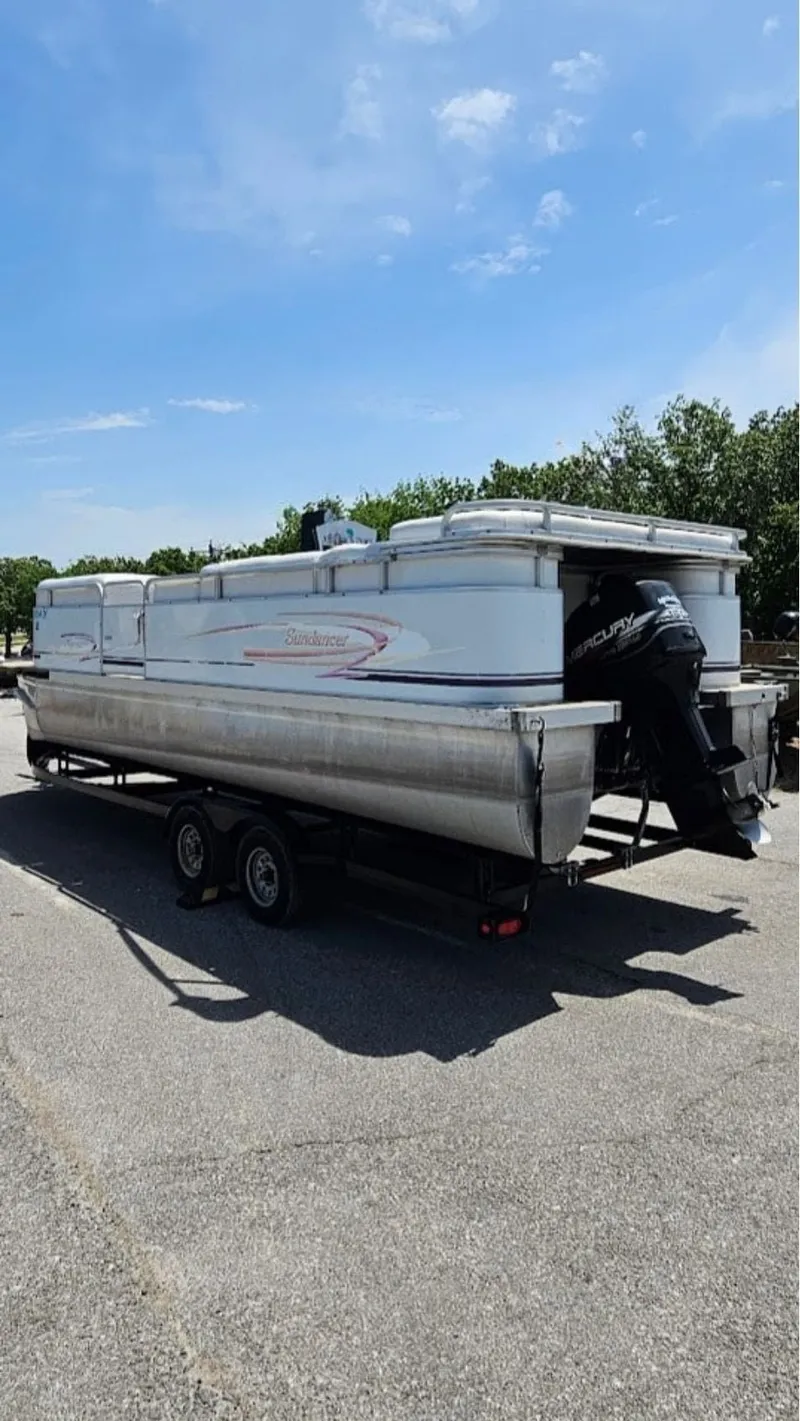 Slide: The Image of Sundancer 260 Majestic 2001 - 27