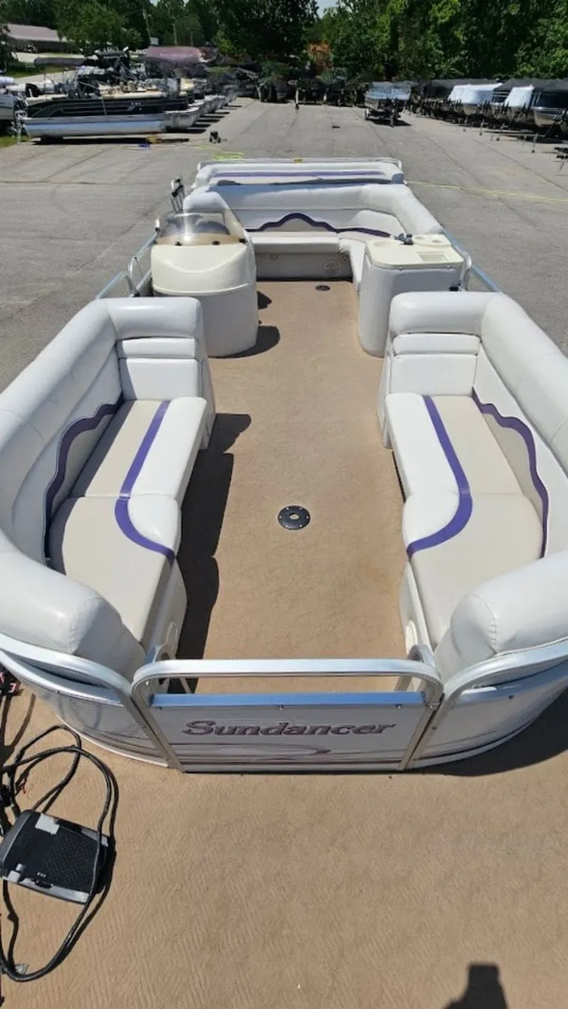 Slide: The Image of Sundancer 260 Majestic 2001 - 31