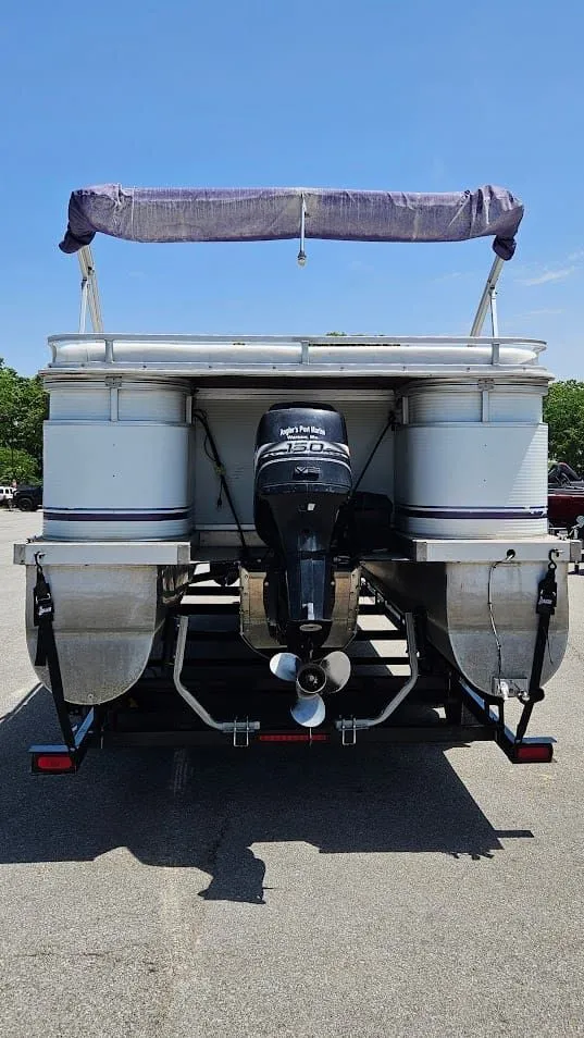 Slide: The Image of Sundancer 260 Majestic 2001 - 7