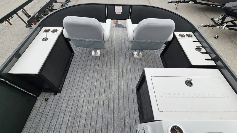 Slide: The Image of Lowe SF 212 WT 2025 - 19