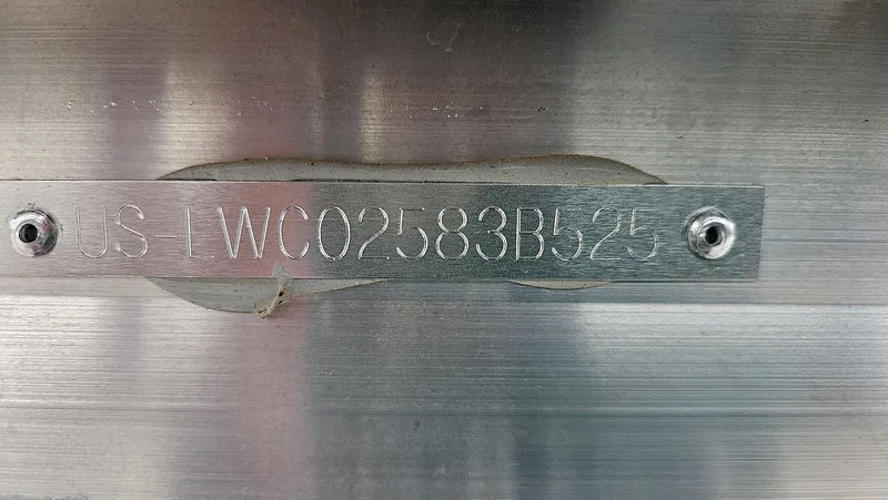 Slide: The Image of Lowe SF 212 WT 2025 - 3