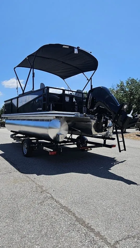 Slide: The Image of Lowe LF 194 2026 - 14