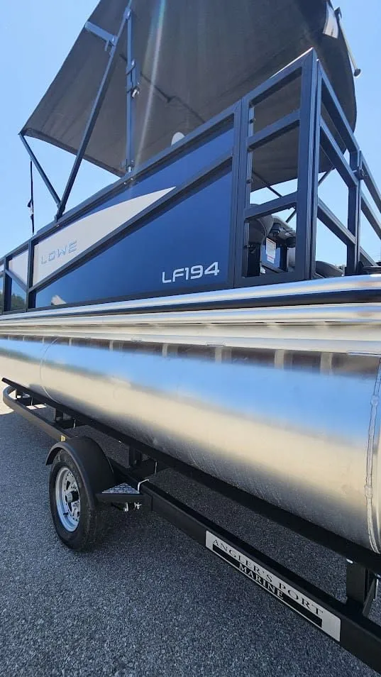 Slide: The Image of Lowe LF 194 2026 - 15