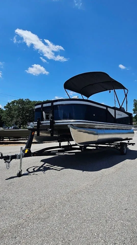 Slide: The Image of Lowe LF 194 2026 - 16