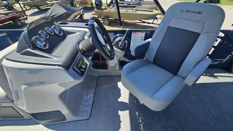 Slide: The Image of Lowe LF 194 2026 - 21