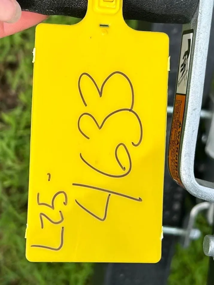 Slide: The Image of Lowe ROUGHNECK 1860 SC 2026 - 2