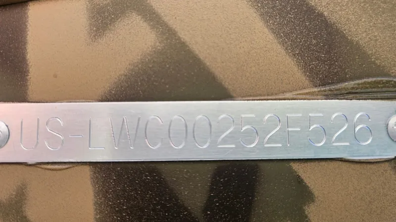 Slide: The Image of Lowe ROUGHNECK 1860 SC 2026 - 4