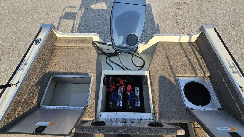 Slide: The Image of Lowe Sea Nymph V Series 2002 - 20