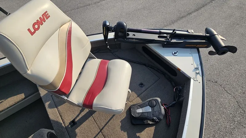 Slide: The Image of Lowe Sea Nymph V Series 2002 - 23