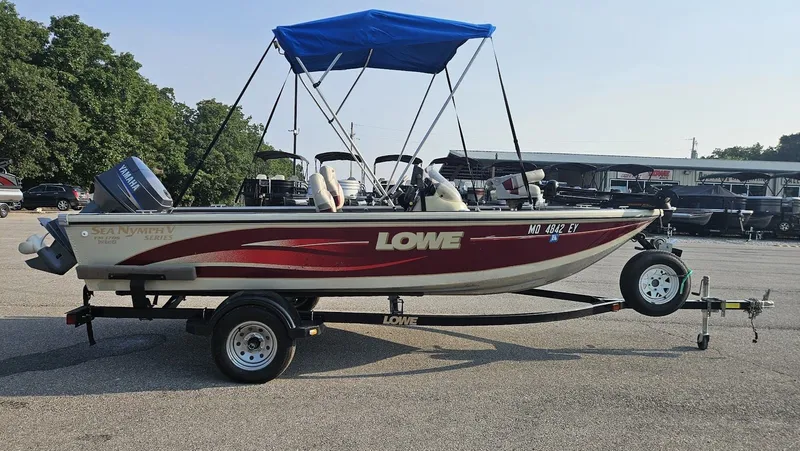 Slide: The Image of Lowe Sea Nymph V Series 2002 - 4