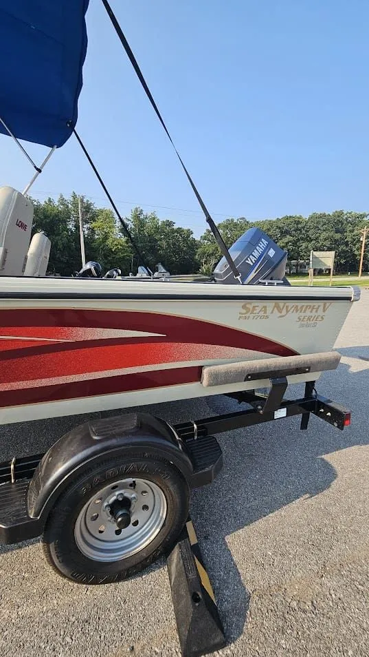 Slide: The Image of Lowe Sea Nymph V Series 2002 - 8