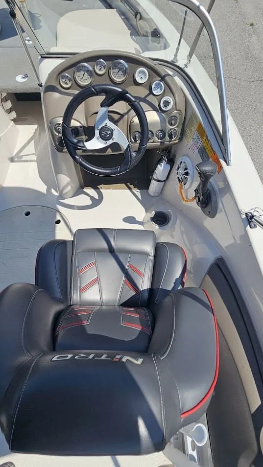 Slide: The Image of Nitro 288FS 2002 - 15