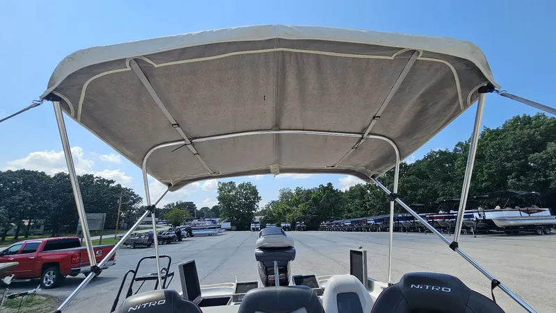 Slide: The Image of Nitro 288FS 2002 - 32