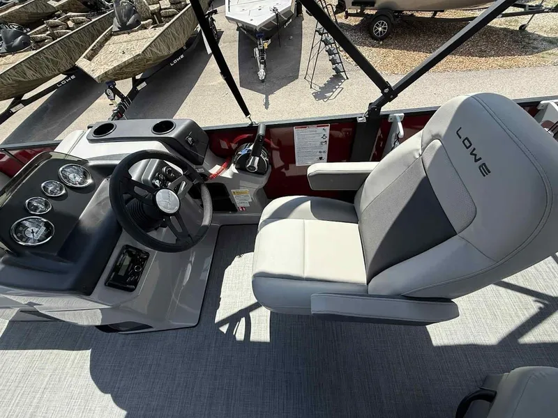 Slide: The Image of Lowe LF 194 2026 - 10