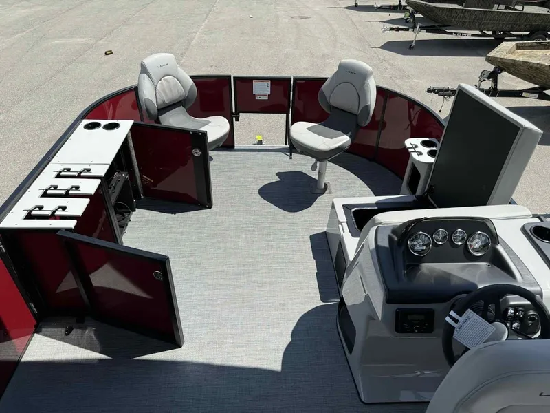 Slide: The Image of Lowe LF 194 2026 - 17