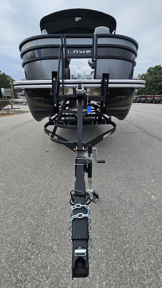 Slide: The Image of Lowe SF 214 Sport Fish 2026 - 12