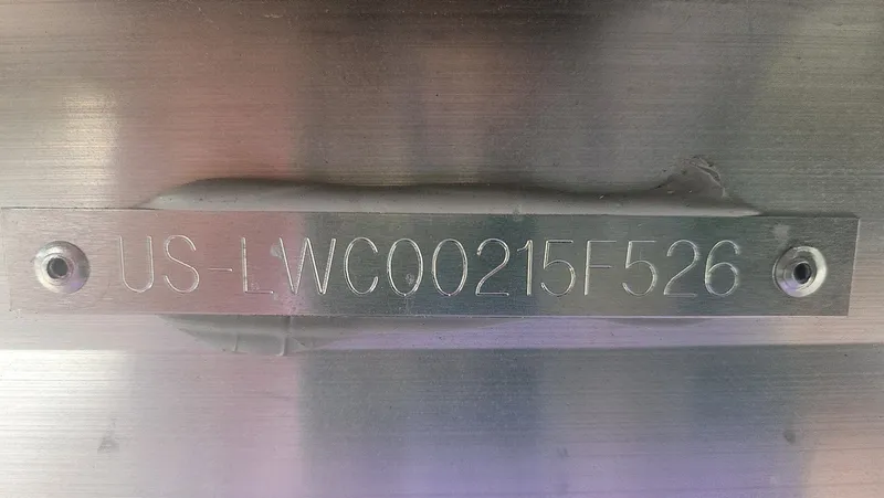 Slide: The Image of Lowe SF 214 Sport Fish 2026 - 5