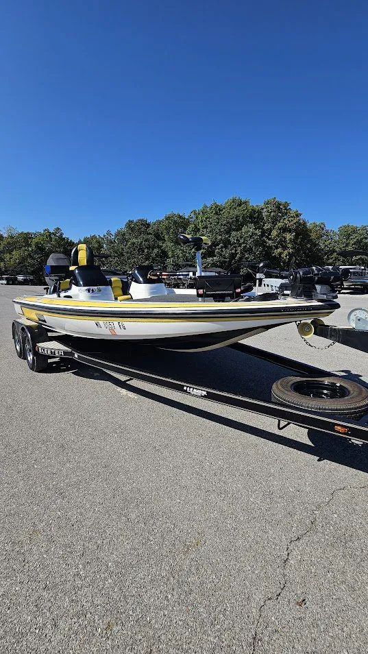 Slide: The Image of Skeeter TZX 200 2005 - 16