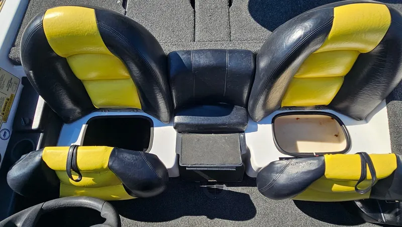 Slide: The Image of Skeeter TZX 200 2005 - 22