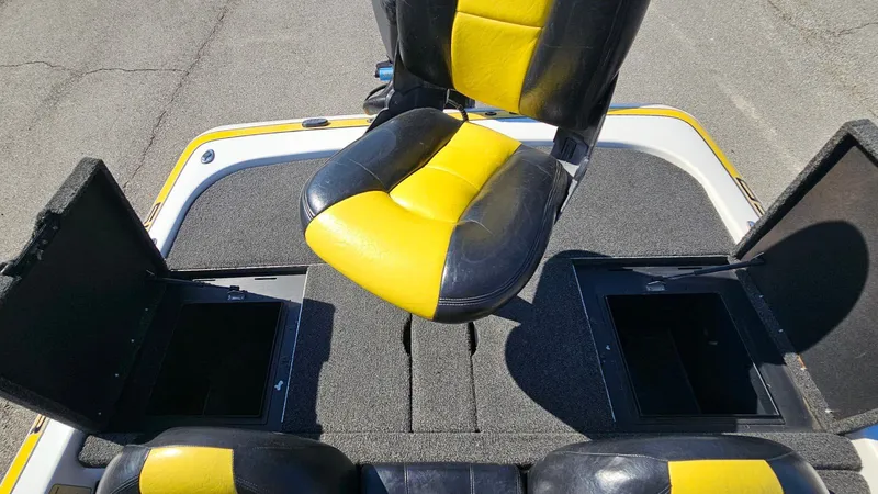 Slide: The Image of Skeeter TZX 200 2005 - 25