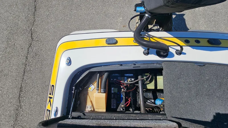 Slide: The Image of Skeeter TZX 200 2005 - 27