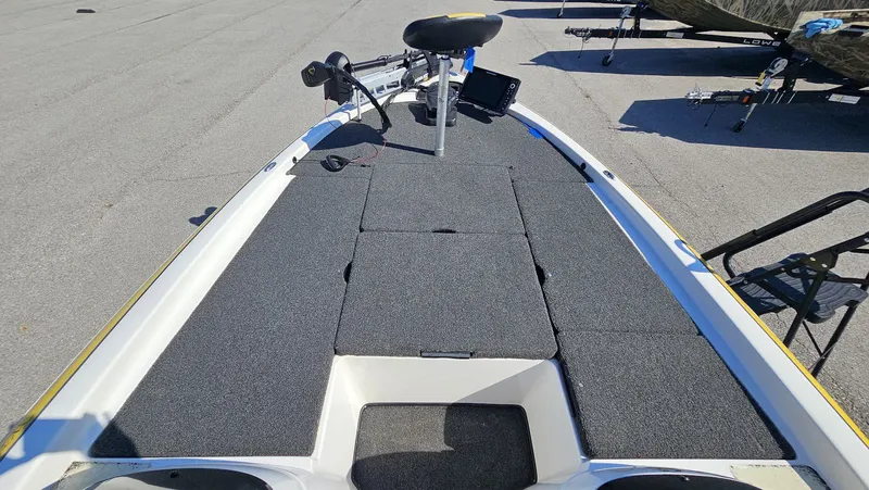 Slide: The Image of Skeeter TZX 200 2005 - 28