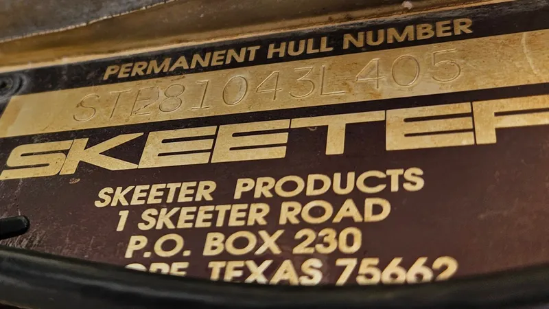 Slide: The Image of Skeeter TZX 200 2005 - 3