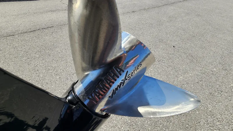 Slide: The Image of Skeeter TZX 200 2005 - 8