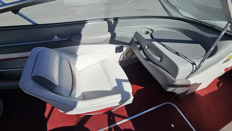 Slide: The Image of Bayliner Capri 2050SS 1998 - 14