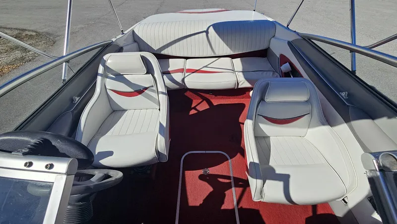 Slide: The Image of Bayliner Capri 2050SS 1998 - 15