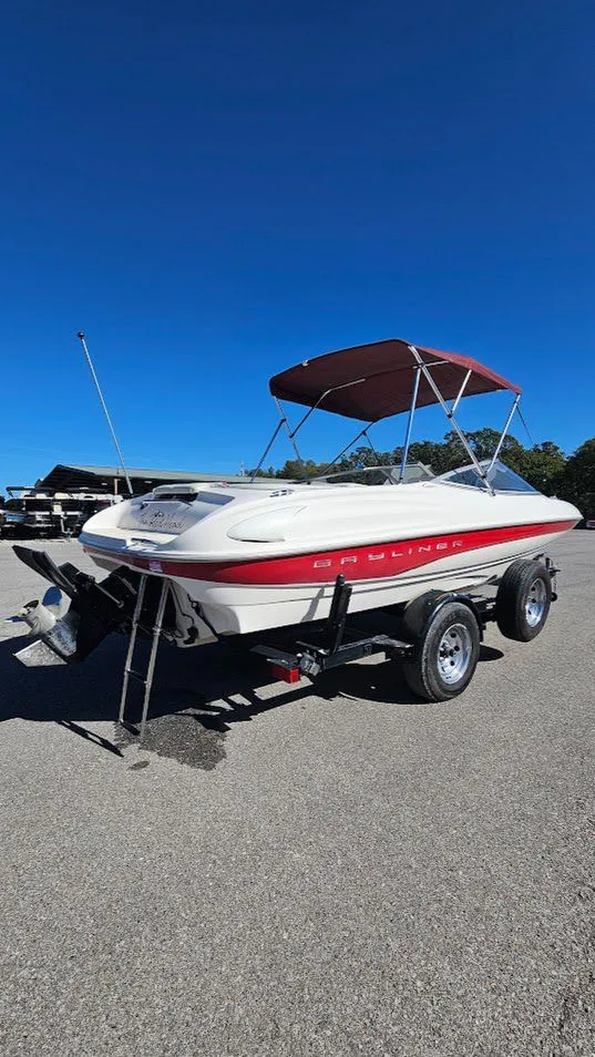 Slide: The Image of Bayliner Capri 2050SS 1998 - 6